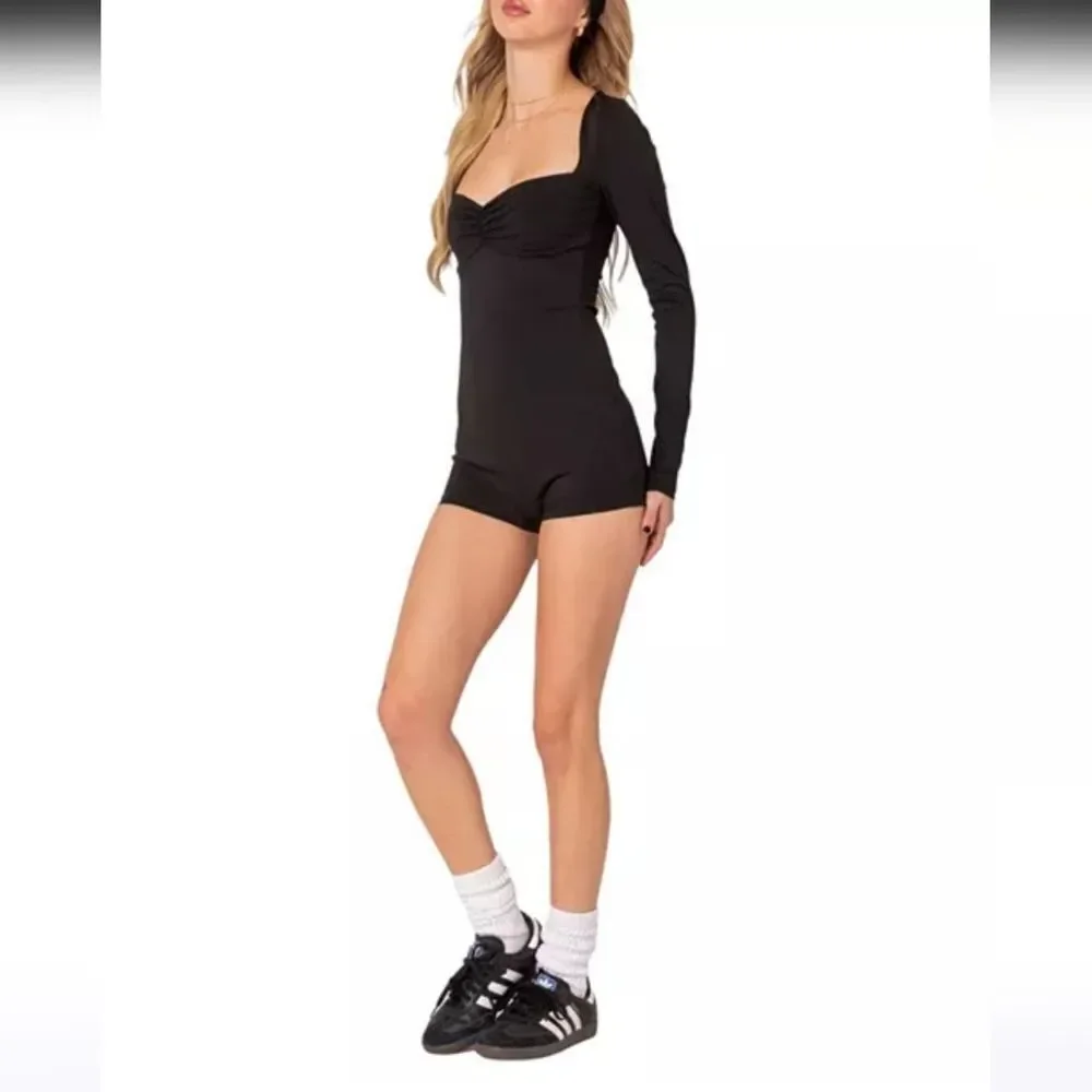 Edikted Sugar Long Sleeve Romper Black Size Small New - Picture 16 of 16